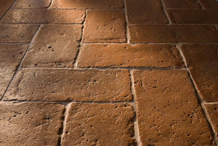 Stili di vita contemporanei e ritorno alla campagna. Soluzioni offerte dal gres effetto cotto